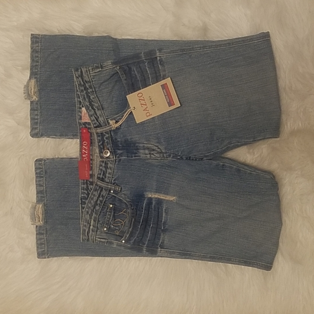 PAZZO SLIGHTLY DESTROYED BLUE JEANS